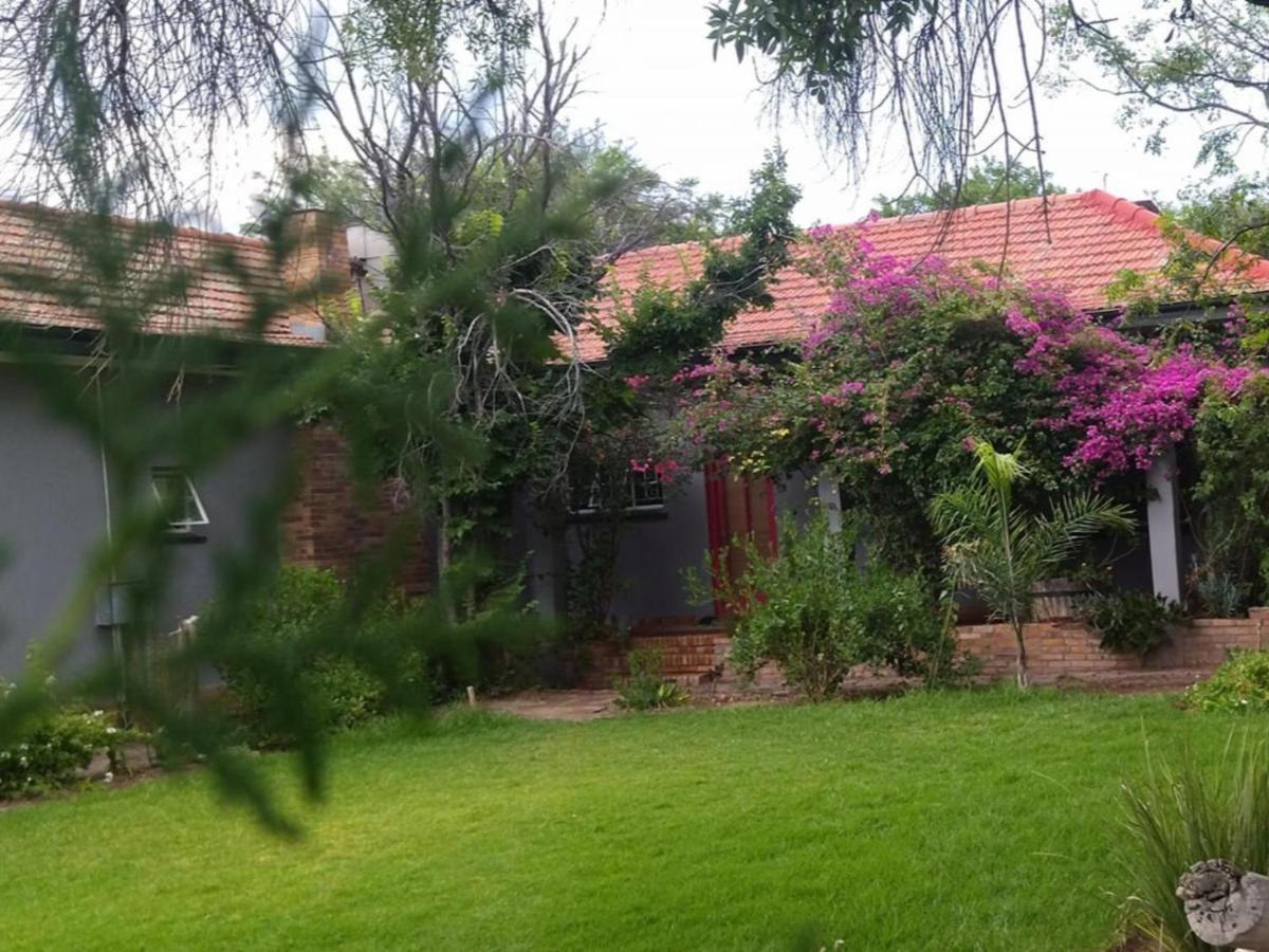Royal Karoo Cottage Unit 1 Beaufort West Exteriér fotografie